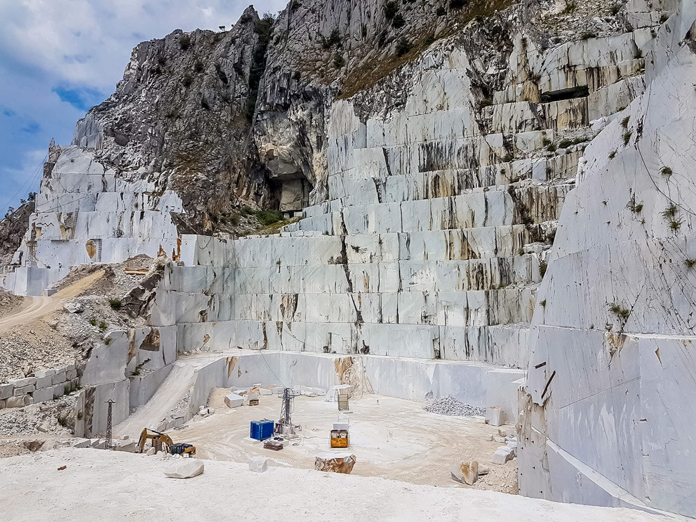 Jyl-Bonaguro-Carrara-Italy-Marble-Quarries